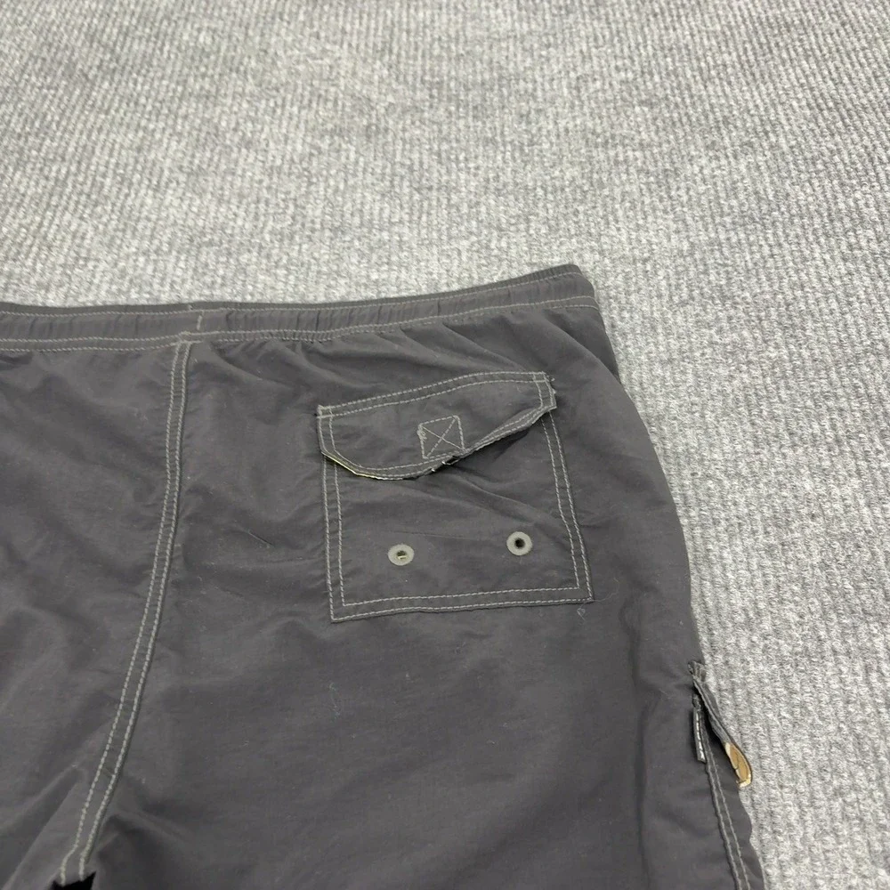 Tommy Bahama waist flat